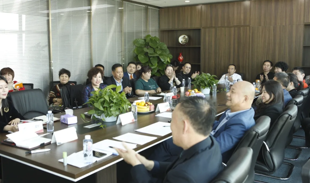 严抓生产力，决战四季度-鲲澎(中国)十月份市场领导人会议亮剑北京