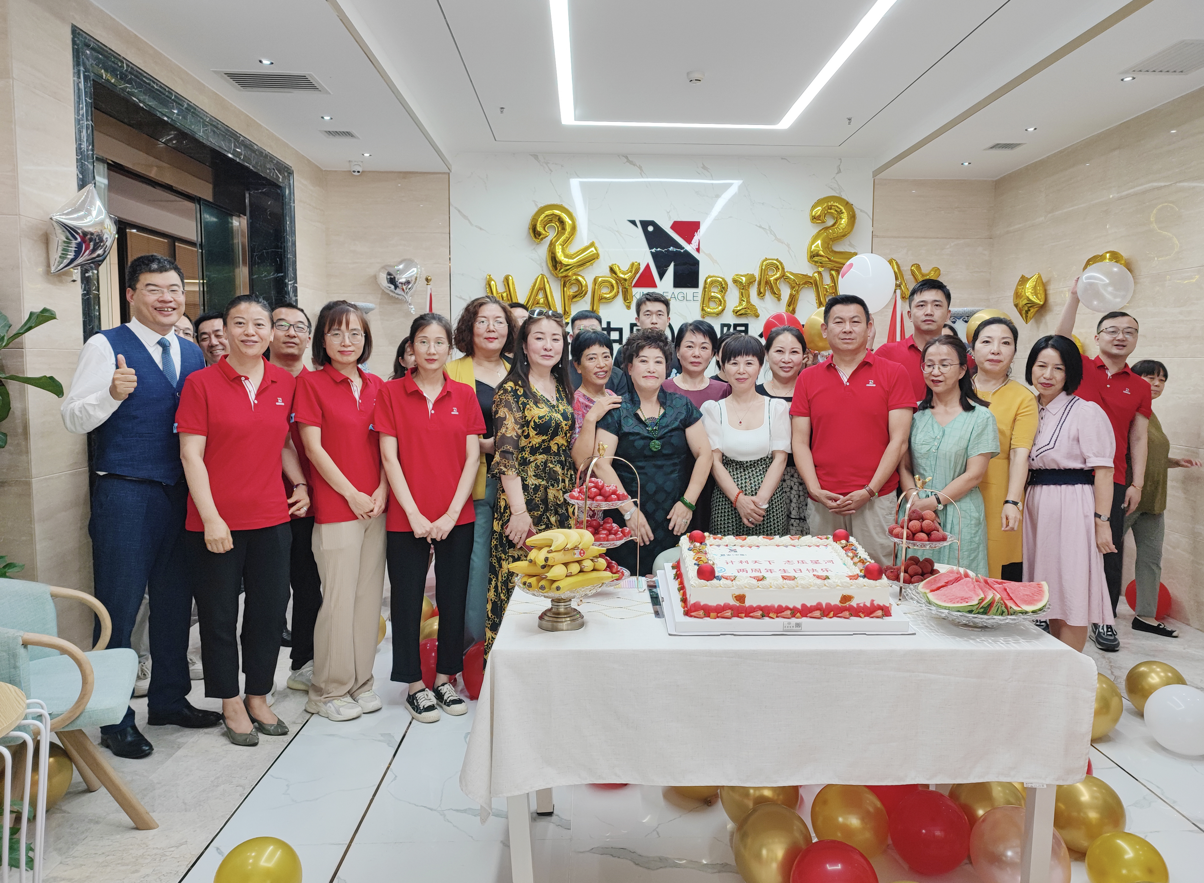 献礼鲲澎（中国）两周年—两周年诗词大赛，花落谁家，敬请期待！